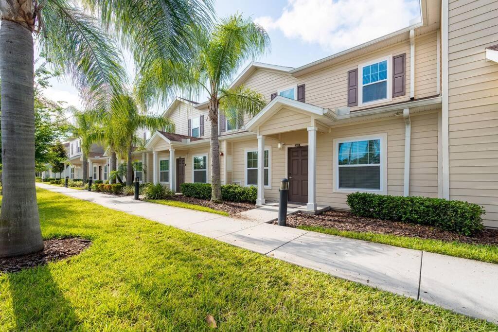 Super Comfy And Spacious 3 Bedroom 10 Minutes From Disney, With Major Shopping 4 Minutes Away 키시미 외부 사진